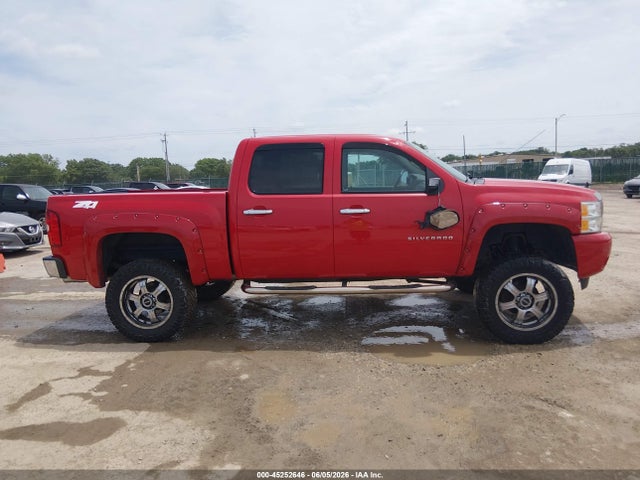 Auction sale of the 2013 Chevrolet Silverado 1500 Lt, vin: 3GCPKSE2XDG165490, lot number: 45252646