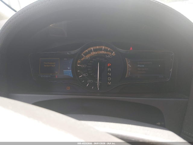 2011 Lincoln Mkx მანქანა იყიდება აუქციონზე, vin: 2LMDJ8JK1BBJ07394, აუქციონის ნომერი: 45252656