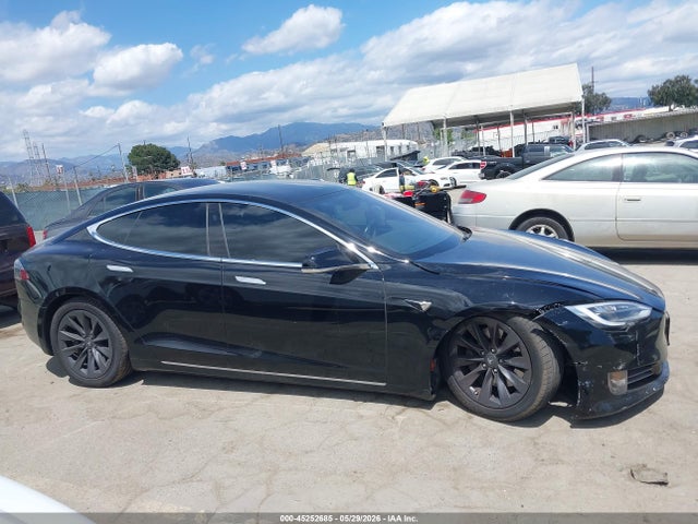 Tesla Model S 100d/75d/long Range/standard Range 2019 5YJSA1E29KF306592 Image 13