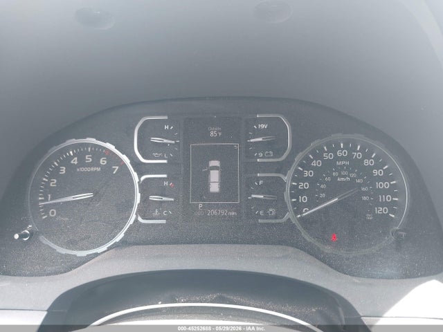 5TFDW5F14JX728717 Toyota Tundra Sr5 5.7l V8
