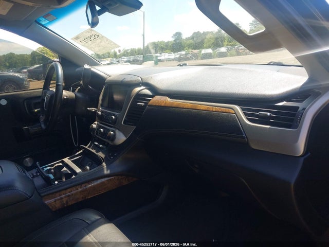 45252717 :رقم المزاد ، 1GKS1CKJ0GR110795 vin ، 2016 Gmc Yukon Denali مزاد بيع