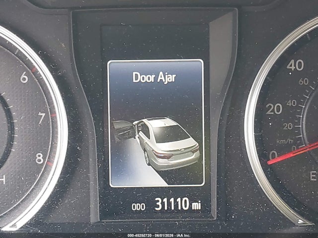 4T1BF1FK1HU673966 Toyota CAMRY SE