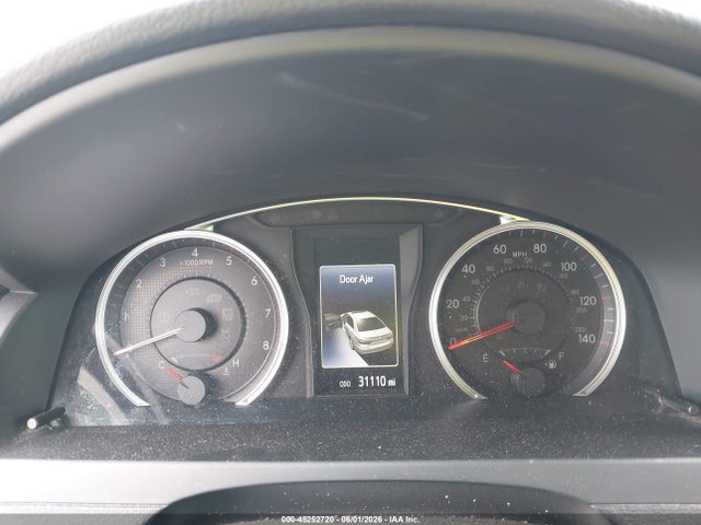 4T1BF1FK1HU673966 Toyota CAMRY SE