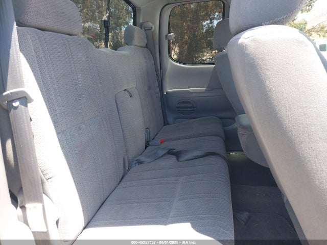 45252727 :رقم المزاد ، 5TBRT3416YS051216 vin ، 2000 Toyota Tundra Sr5 V8 مزاد بيع