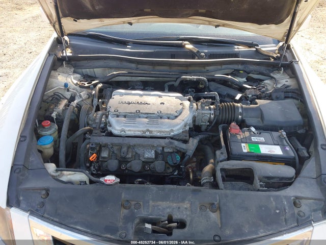 45252734 :رقم المزاد ، 1HGCP3F85AA002105 vin ، 2010 Honda Accord 3.5 Ex-l مزاد بيع