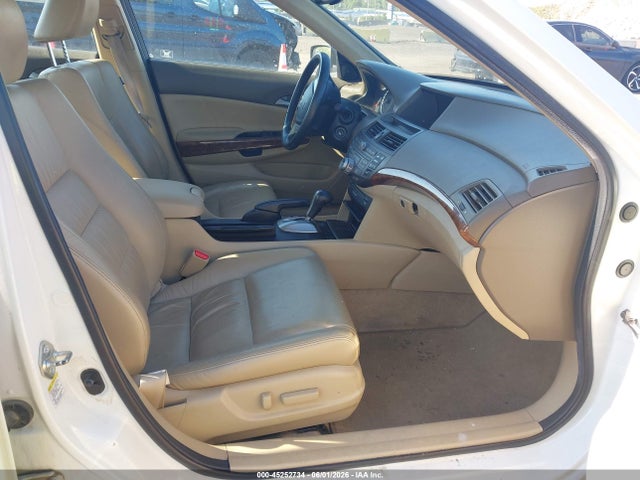 45252734 :رقم المزاد ، 1HGCP3F85AA002105 vin ، 2010 Honda Accord 3.5 Ex-l مزاد بيع