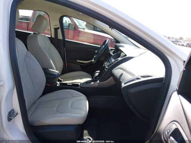 Aukcja sprzedaży 2016 Ford Focus Titanium, vin: 1FADP3N20GL363132, numer aukcji: 45252778