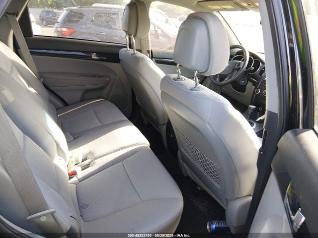 Продажа на аукционе авто 2011 Kia Sorento, vin: 5XYKT3A14BG006485, номер лота: 45252780