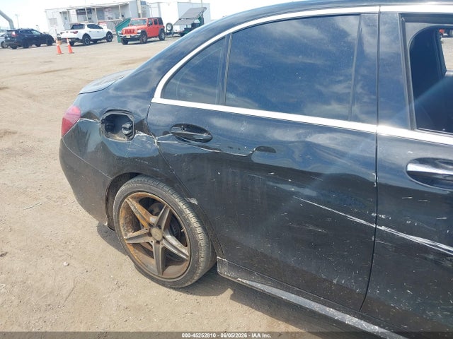 45252810 :رقم المزاد ، 55SWF4KB7FU004828 vin ، 2015 Mercedes-benz C 300 Sport 4matic مزاد بيع
