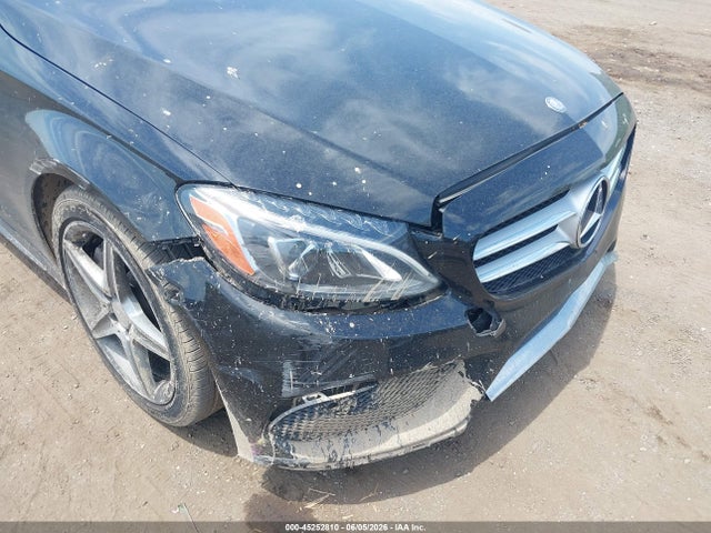45252810 :رقم المزاد ، 55SWF4KB7FU004828 vin ، 2015 Mercedes-benz C 300 Sport 4matic مزاد بيع