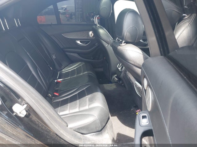 45252810 :رقم المزاد ، 55SWF4KB7FU004828 vin ، 2015 Mercedes-benz C 300 Sport 4matic مزاد بيع