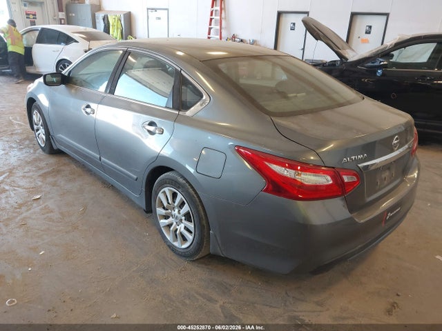 45252870 :رقم المزاد ، 1N4AL3AP5HN319293 vin ، 2017 Nissan Altima 2.5 S مزاد بيع
