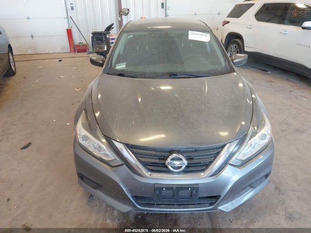 45252870 :رقم المزاد ، 1N4AL3AP5HN319293 vin ، 2017 Nissan Altima 2.5 S مزاد بيع