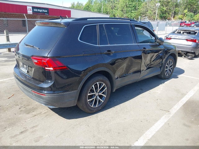 Продаж на аукціоні авто 2019 Volkswagen Tiguan 2.0t Se/2.0t Sel/2.0t Sel R-line/2.0t Sel R-line Black, vin: 3VV3B7AX0KM090327, номер лоту: 45252880