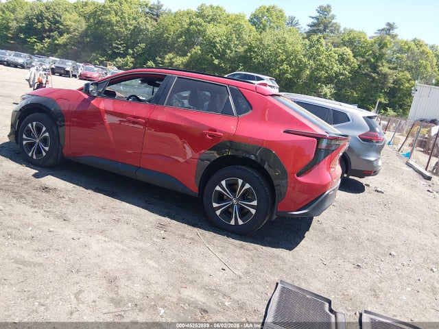 Toyota BZ4X XLE 2025 JTMAAAAA0SA071274 Image 3
