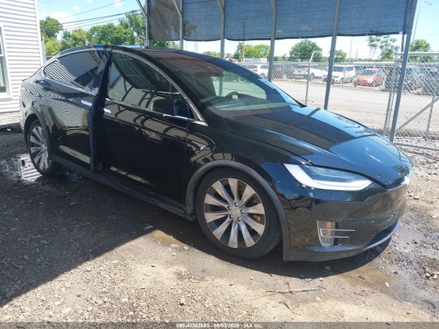 2020 Tesla Model X Long Range Dual Motor All-wheel Drive/long Range Plus Dual Motor All-wheel Drive მანქანა იყიდება აუქციონზე, vin: 5YJXCBE2XLF263811, აუქციონის ნომერი: 45252893