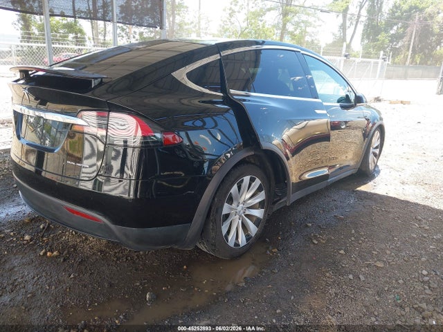 45252893 :رقم المزاد ، 5YJXCBE2XLF263811 vin ، 2020 Tesla Model X Long Range Dual Motor All-wheel Drive/long Range Plus Dual Motor All-wheel Drive مزاد بيع