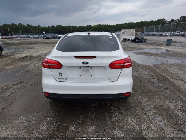 Ford FOCUS SE 2017 1FADP3F21HL322119 Image 15