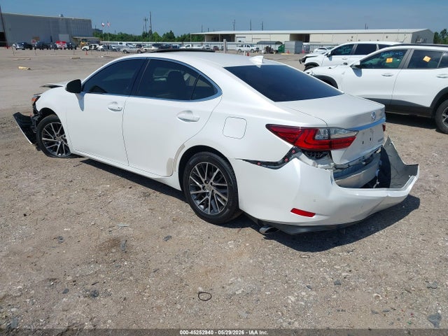 45252940 :رقم المزاد ، JTHBK1GG8G2233620 vin ، 2016 Lexus Es 350 مزاد بيع