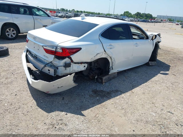 45252940 :رقم المزاد ، JTHBK1GG8G2233620 vin ، 2016 Lexus Es 350 مزاد بيع