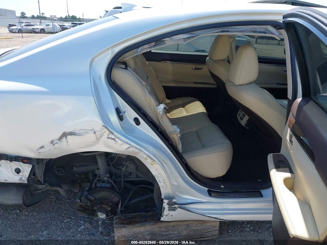 45252940 :رقم المزاد ، JTHBK1GG8G2233620 vin ، 2016 Lexus Es 350 مزاد بيع