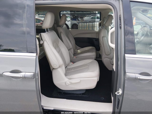 Продажа на аукционе авто 2021 Chrysler Pacifica Hybrid Touring L, vin: 2C4RC1L7XMR599479, номер лота: 45252950