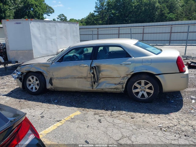 2006 Chrysler 300 Touring მანქანა იყიდება აუქციონზე, vin: 2C3KA53G46H230192, აუქციონის ნომერი: 45252956