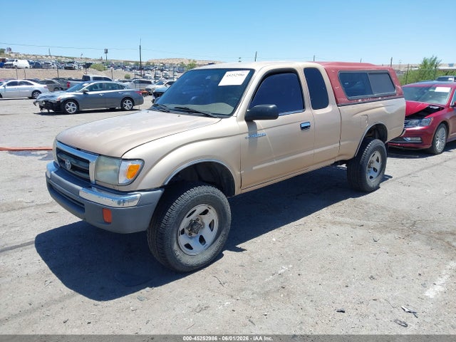 2000 Toyota Tacoma მანქანა იყიდება აუქციონზე, vin: 5TEWM72N2YZ692029, აუქციონის ნომერი: 45252986