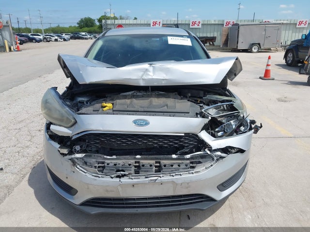 Ford FOCUS SE 2017 1FADP3F2XHL214131 Image 12