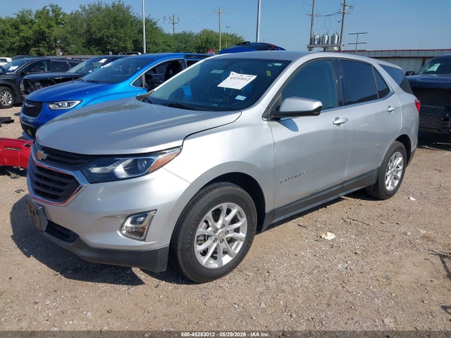 Chevrolet EQUINOX LT 2018 3GNAXJEV7JS531174 Image 2