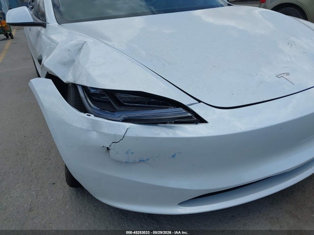 Tesla Model 3 Long Range Dual Motor All-wheel Drive 2024 5YJ3E1EB4RF739806 Image 19