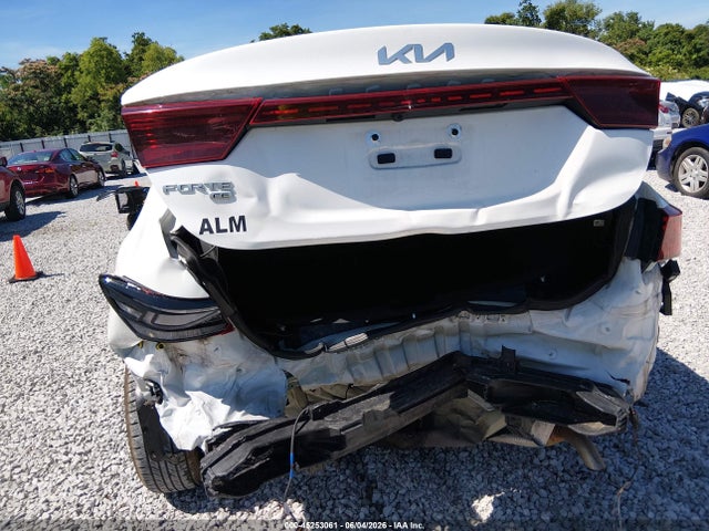 2024 Kia Forte Lx მანქანა იყიდება აუქციონზე, vin: 3KPF24AD3RE811583, აუქციონის ნომერი: 45253061