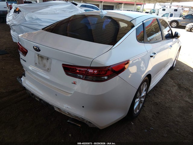KIA Optima S 2018 5XXGT4L31JG228558 Image 4