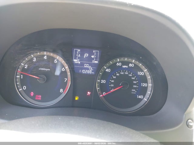 45253081 :رقم المزاد ، KMHCT4AE1FU920013 vin ، 2015 Hyundai Accent Gls مزاد بيع