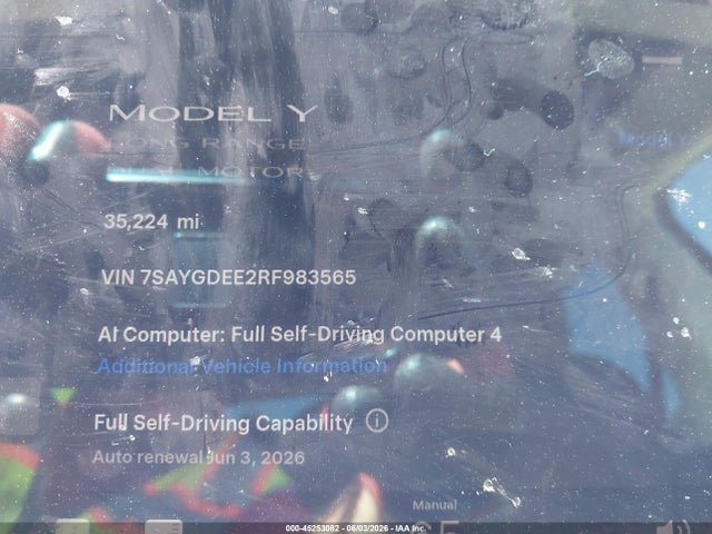 Auction sale of the 2024 Tesla Model Y Long Range Dual Motor All-wheel Drive, vin: 7SAYGDEE2RF983565, lot number: 45253082