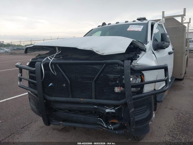 45253086 :رقم المزاد ، 3C7WRTCL8PG553205 vin ، 2023 Ram 3500 Chassis Tradesman/slt/laramie/limited مزاد بيع