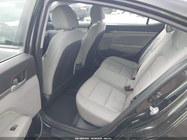 Продажа на аукционе авто 2017 Hyundai Elantra Se, vin: 5NPD84LF2HH086492, номер лота: 45253093