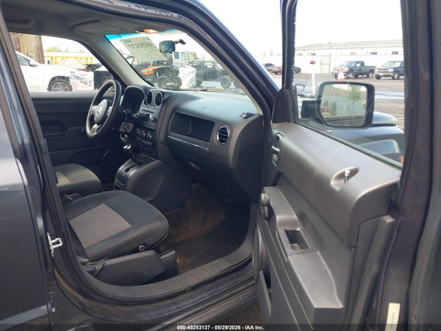 2014 Jeep Patriot Altitude მანქანა იყიდება აუქციონზე, vin: 1C4NJPBA7ED850595, აუქციონის ნომერი: 45253137