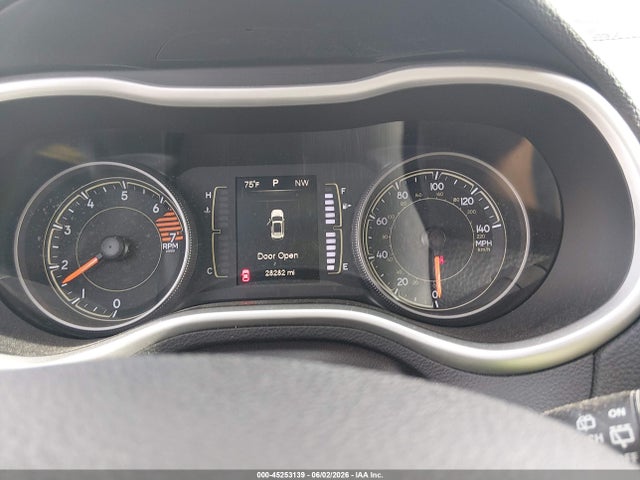 1C4PJMAB1GW313925 Jeep Cherokee Sport