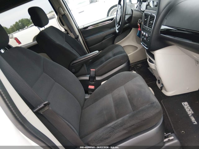 Dodge Grand Caravan Se Plus 2016 2C4RDGBG3GR387531 Image 5