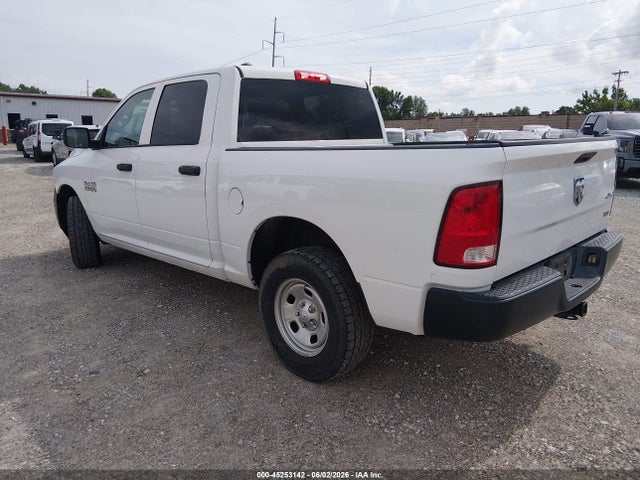 Продаж на аукціоні авто 2018 Ram 1500 Tradesman  4x4 5'7 Box, vin: 1C6RR7KGXJS315823, номер лоту: 45253142
