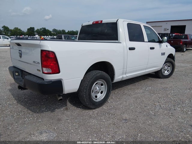 Продаж на аукціоні авто 2018 Ram 1500 Tradesman  4x4 5'7 Box, vin: 1C6RR7KGXJS315823, номер лоту: 45253142