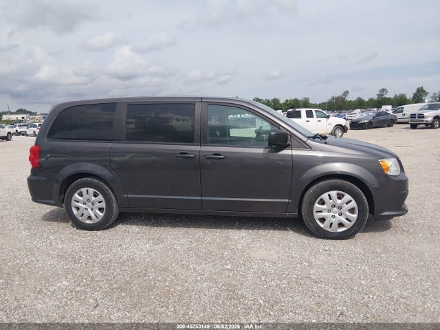 2C4RDGBGXJR312915 Dodge Grand Caravan Se