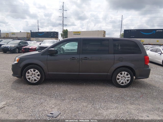 2C4RDGBGXJR312915 Dodge Grand Caravan Se