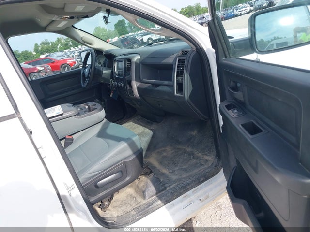 Продаж на аукціоні авто 2018 Ram 1500 Tradesman  4x4 6'4 Box, vin: 1C6RR7FG7JS326059, номер лоту: 45253154
