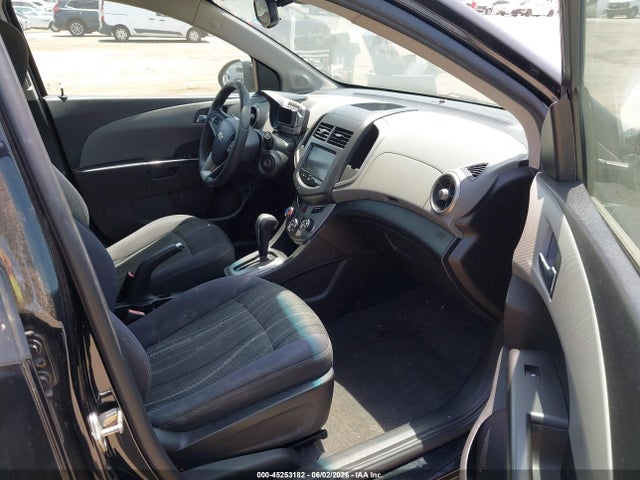 Aukcja sprzedaży 2013 Chevrolet Sonic Lt Auto, vin: 1G1JC5SH1D4180995, numer aukcji: 45253182