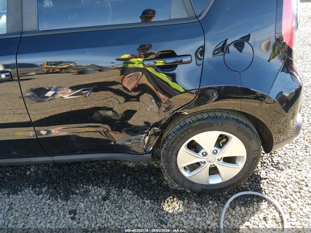 KIA Soul 2016 KNDJN2A20G7370948 Image 6