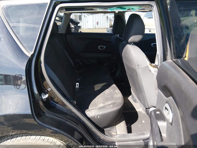 KIA Soul 2016 KNDJN2A20G7370948 Image 8