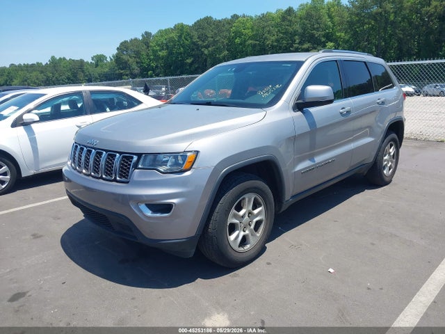 45253186 :رقم المزاد ، 1C4RJEAG2HC868718 vin ، 2017 Jeep Grand Cherokee Laredo 4x2 مزاد بيع