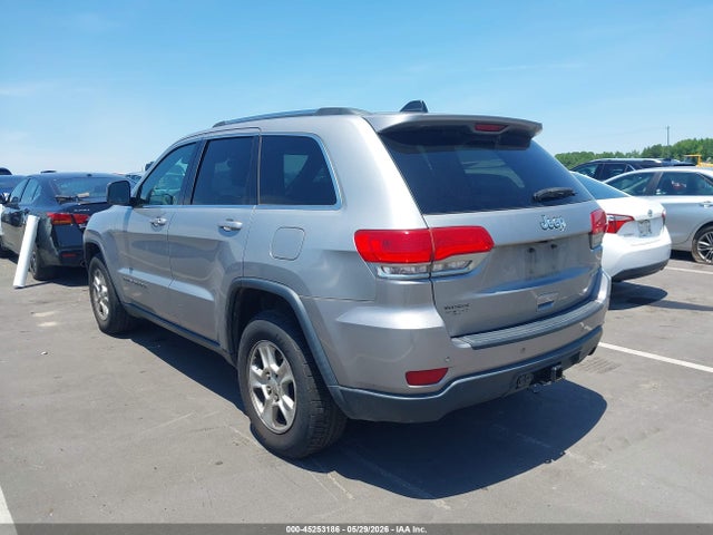 45253186 :رقم المزاد ، 1C4RJEAG2HC868718 vin ، 2017 Jeep Grand Cherokee Laredo 4x2 مزاد بيع